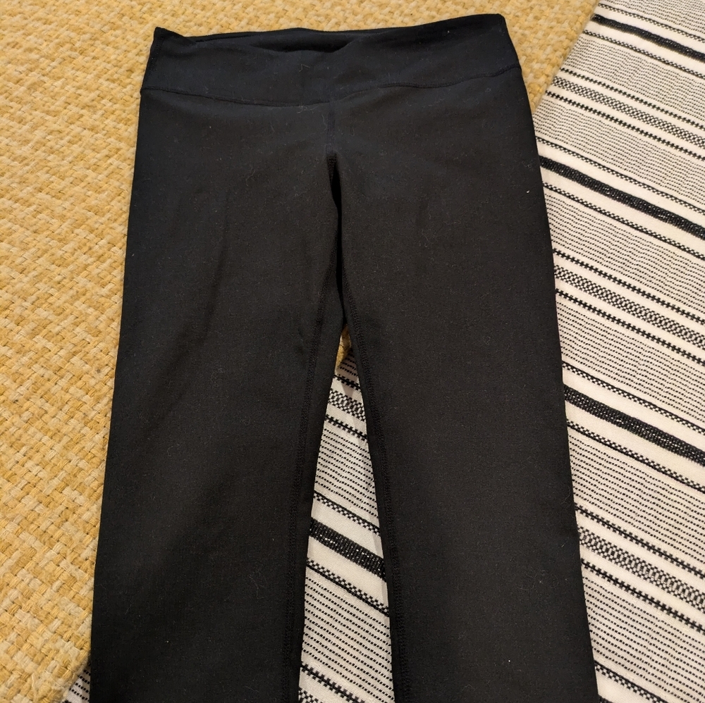 Fabletics Capri leggings